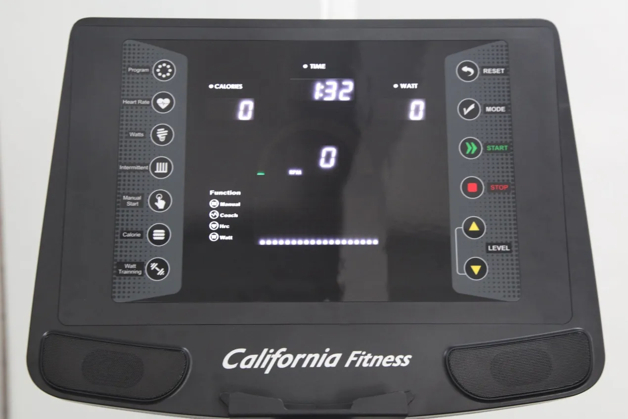 California Fitness U8 Upright Exercise Bike (🏃IN-STORE SPECIAL)