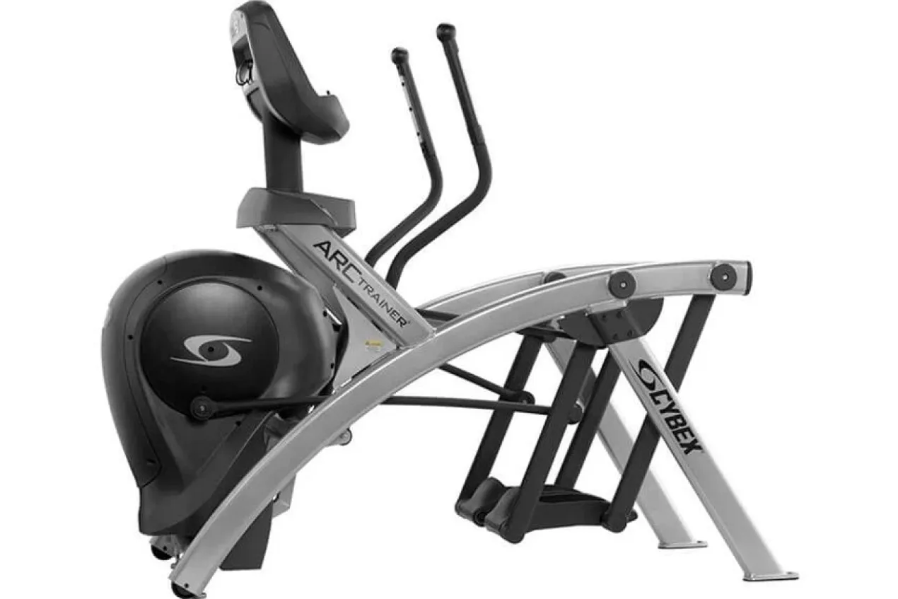 Cybex 525AT Total Body Arc Trainer Elliptical (DEMO) (🧨JULY 4th SALE)