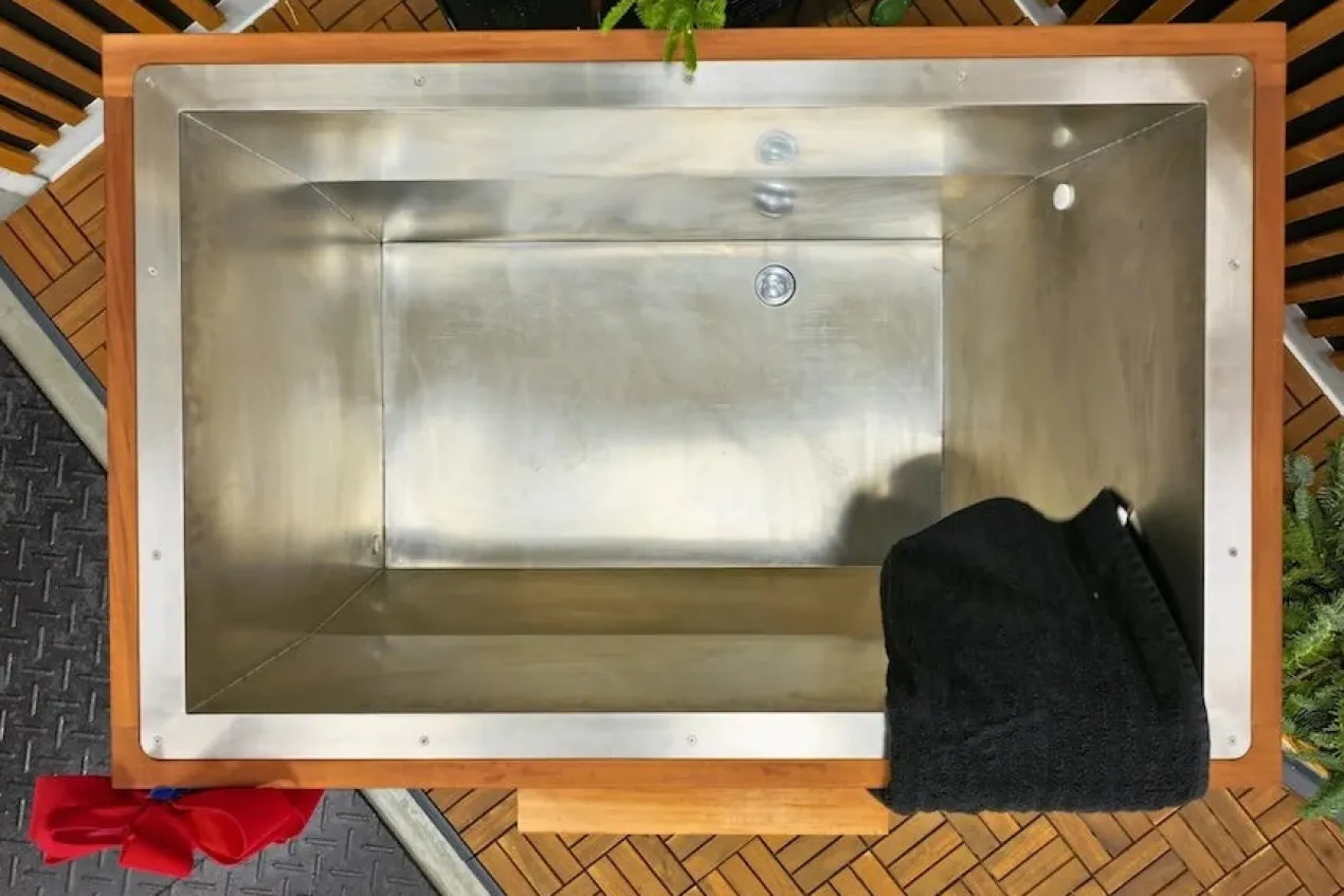 Dynamic Cold Therapy "CUBOID" PVC Cold Plunge