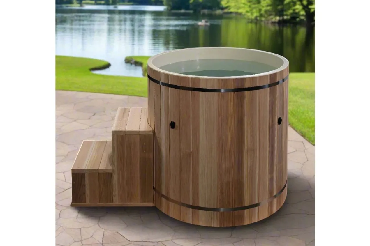 Dynamic Cold Therapy Pacific Cedar Barrel Cold Plunge