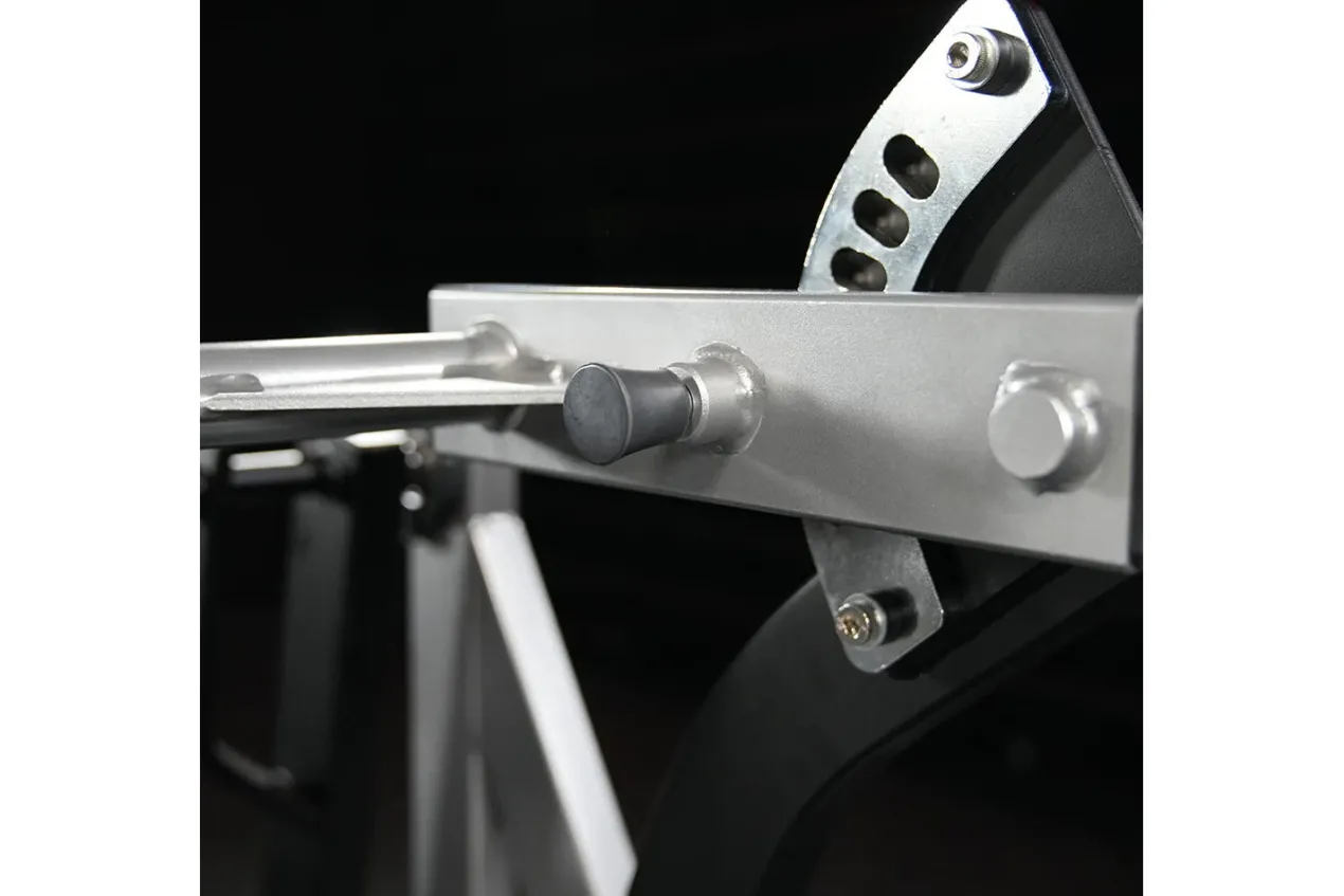 Hammer Strength Assisted Nordic Ham