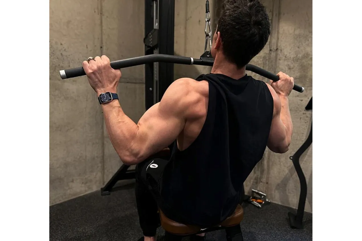 Hammer Strength Dual Pulldown/Row