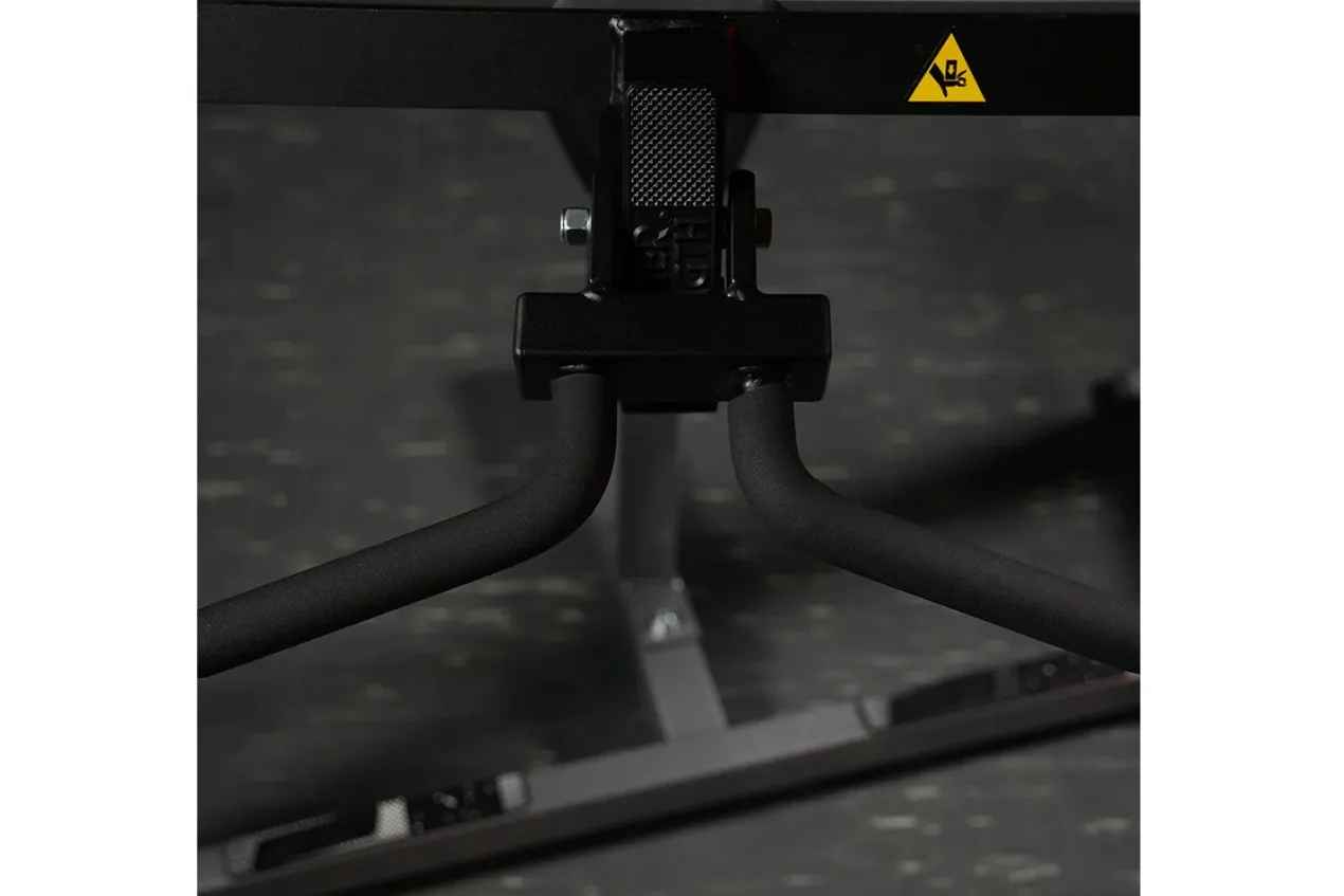 Hammer Strength Plate-Loaded Seated Biceps Machine