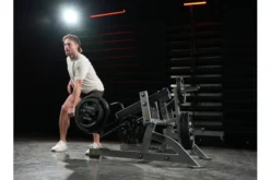 Hammer Strength Plate-Loaded Squat High Pull