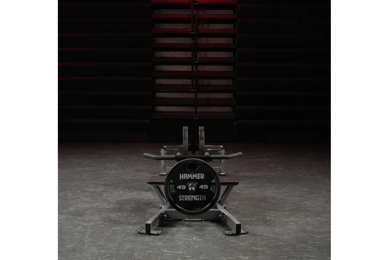 Hammer Strength Plate-Loaded T-Bar Row