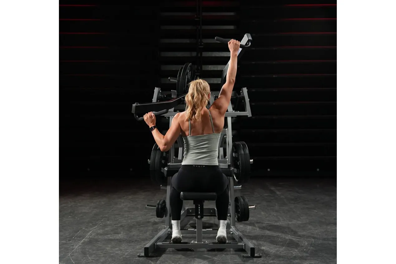 Hammer Strength Plate-Loaded Iso-Lateral Wide Pulldown