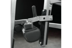 Hammer Strength Plate-Loaded Iso-Lateral Wide Pulldown