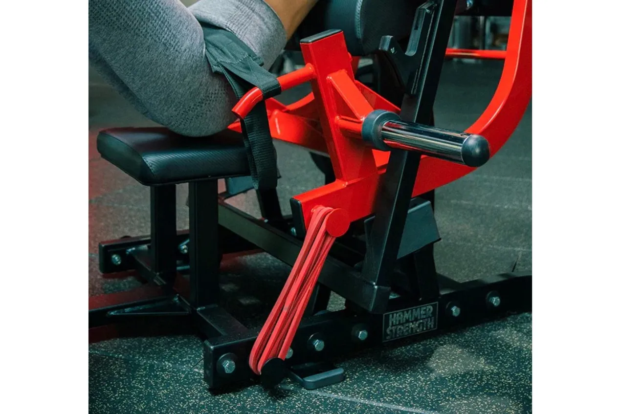 Hammer Strength Plate-Loaded Glute Drive
