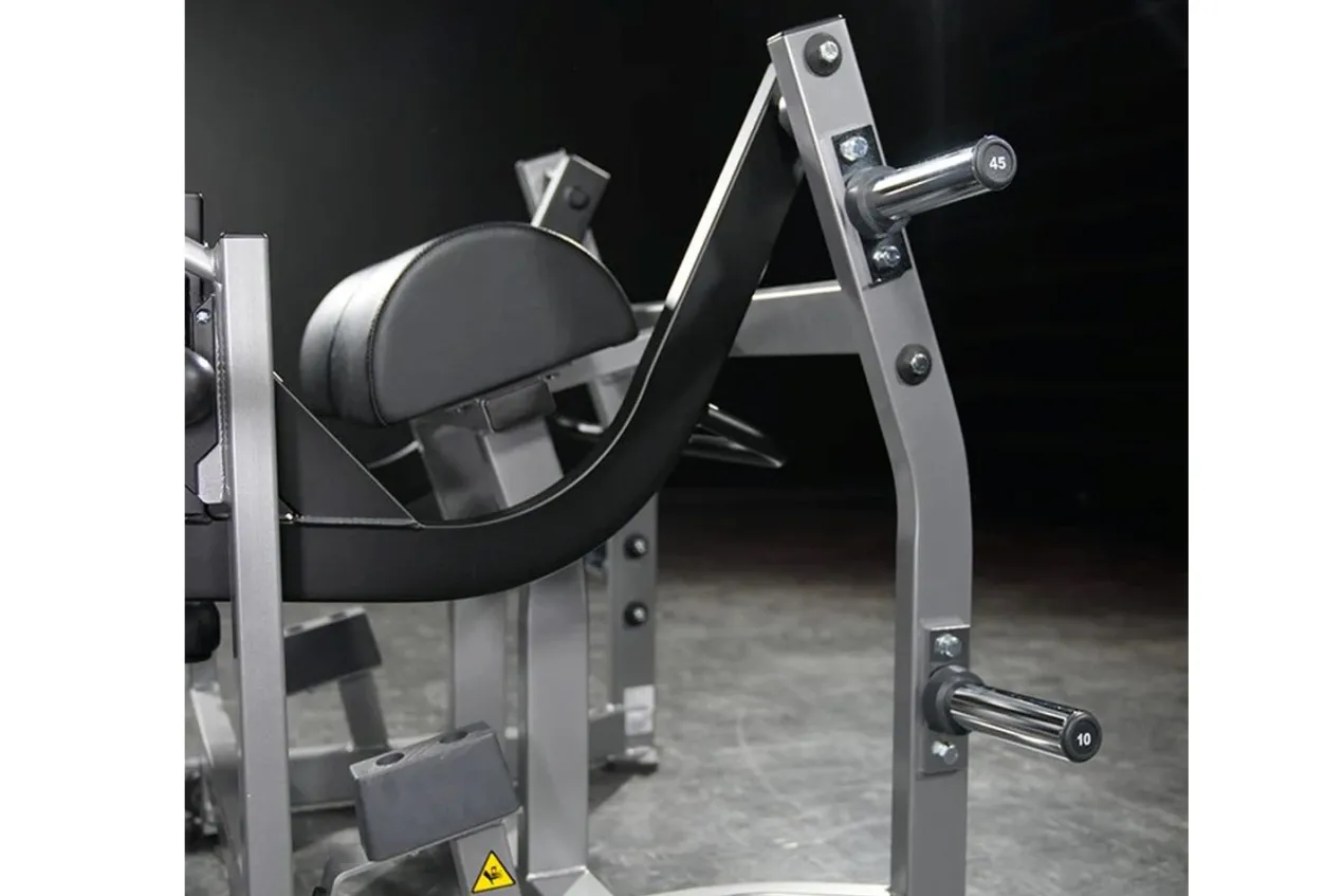 Hammer Strength Plate-Loaded Glute Drive