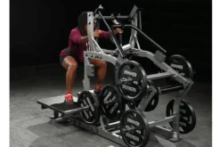 Hammer Strength Plate-Loaded Belt Squat Machine