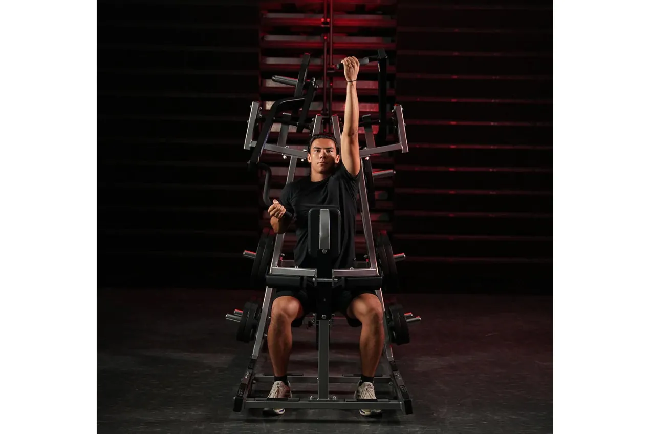 Hammer Strength Plate-Loaded Iso-Lateral Front Lat Pulldown