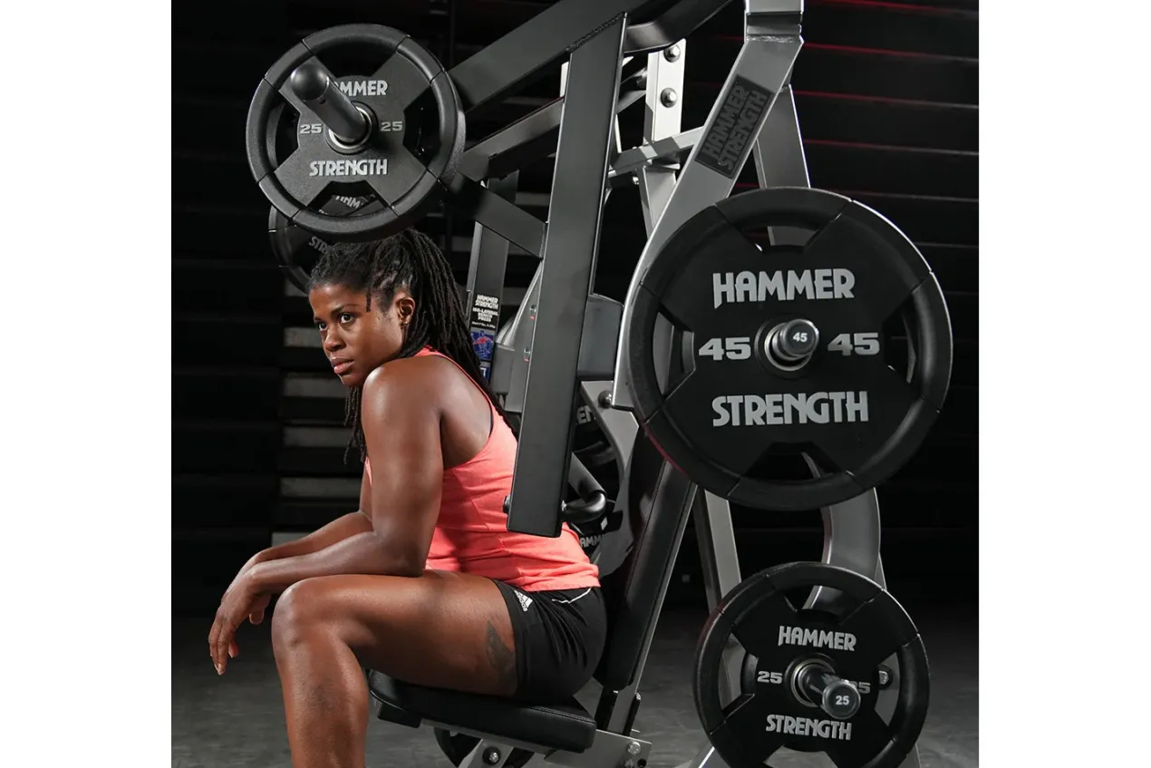 Hammer Strength Plate-Loaded Iso-Lateral Bench Press (🧨JULY 4th SALE)