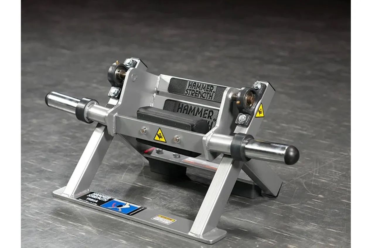 Hammer Strength Plate-Loaded Tibia Dorsi Flexion Bench Machine