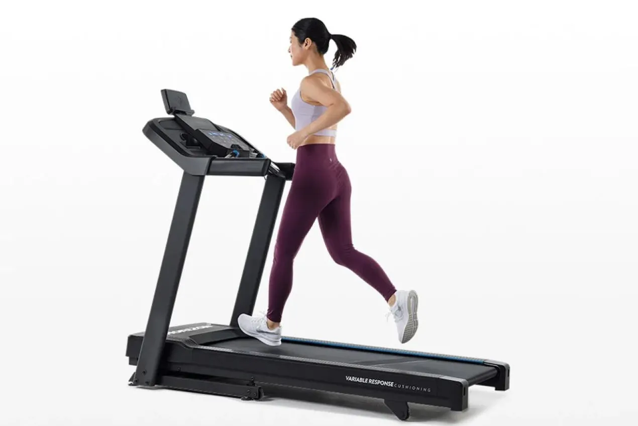 Horizon 5.0 AT Treadmill (💥IN-STORE SPECIAL)
