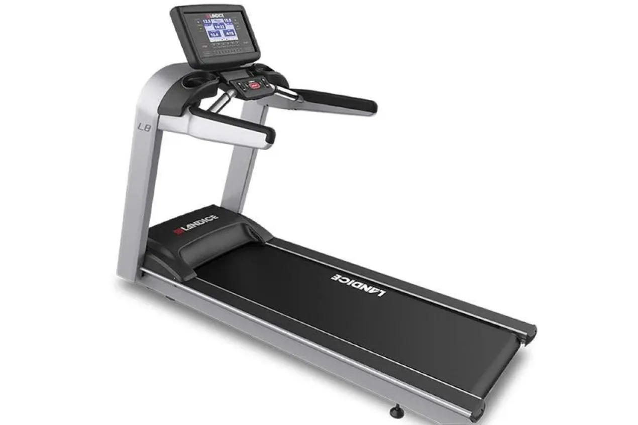 Landice L8 Treadmill (🧨JULY 4th SALE)