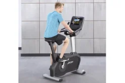 Life Fitness Club Series + (Plus) Upright Lifecycle Bike w/ SE3 Console (DEMO) (🧨JULY 4th SALE)