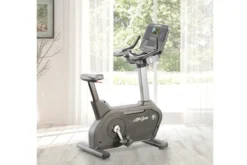 Life Fitness Club Series + (Plus) Upright Lifecycle Bike w/ SE3 Console (DEMO) (🧨JULY 4th SALE)