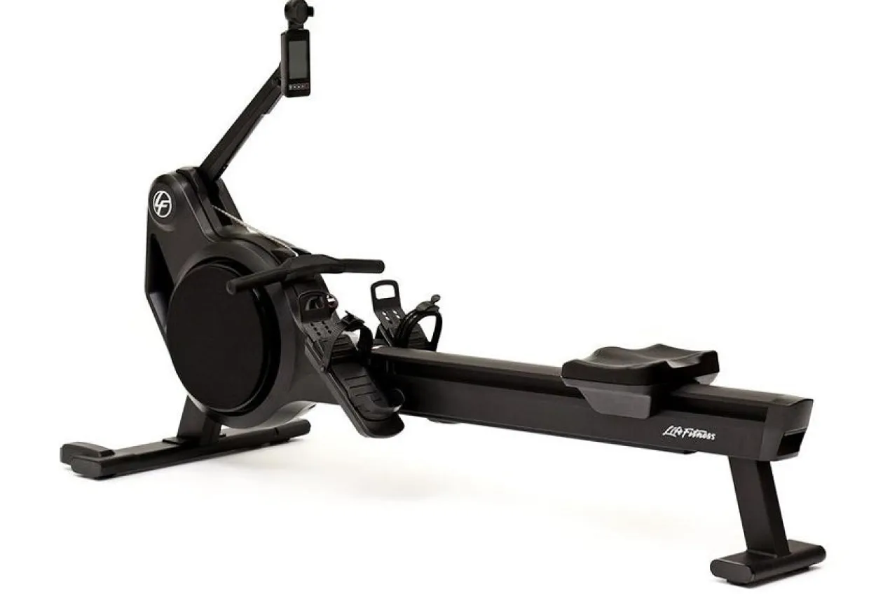 Life Fitness Heat Row Rowing Machine