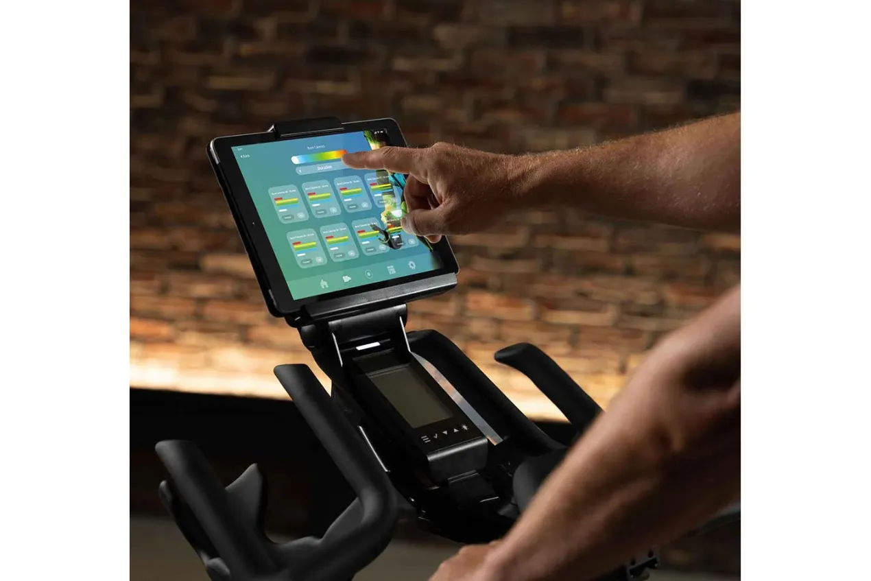 Life Fitness IC5 Indoor Cycle