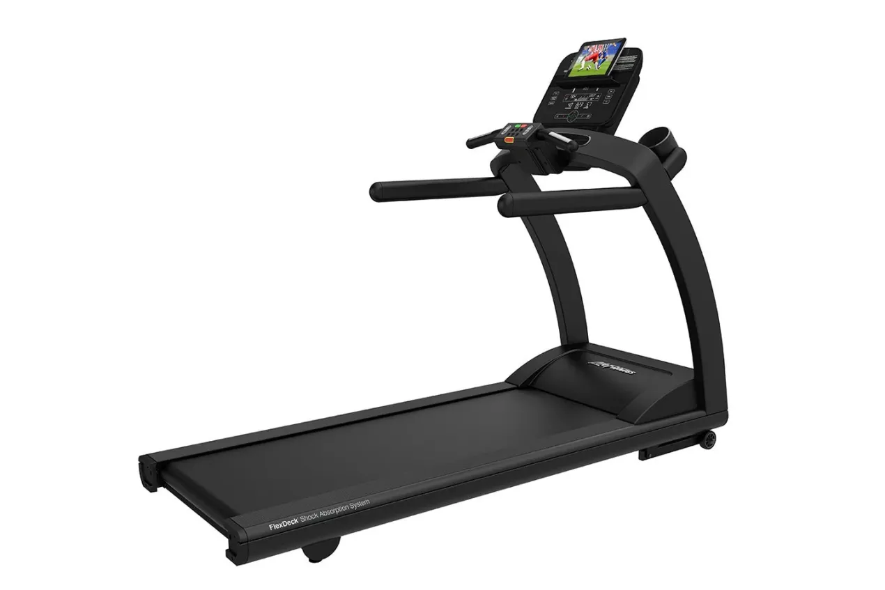 Life Fitness Run CX Treadmill