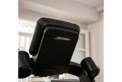 Life Fitness Run CX Treadmill