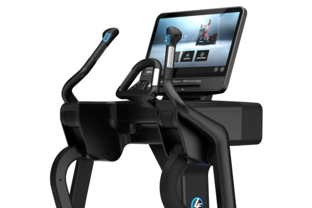 Life Fitness Symbio Incline Elliptical