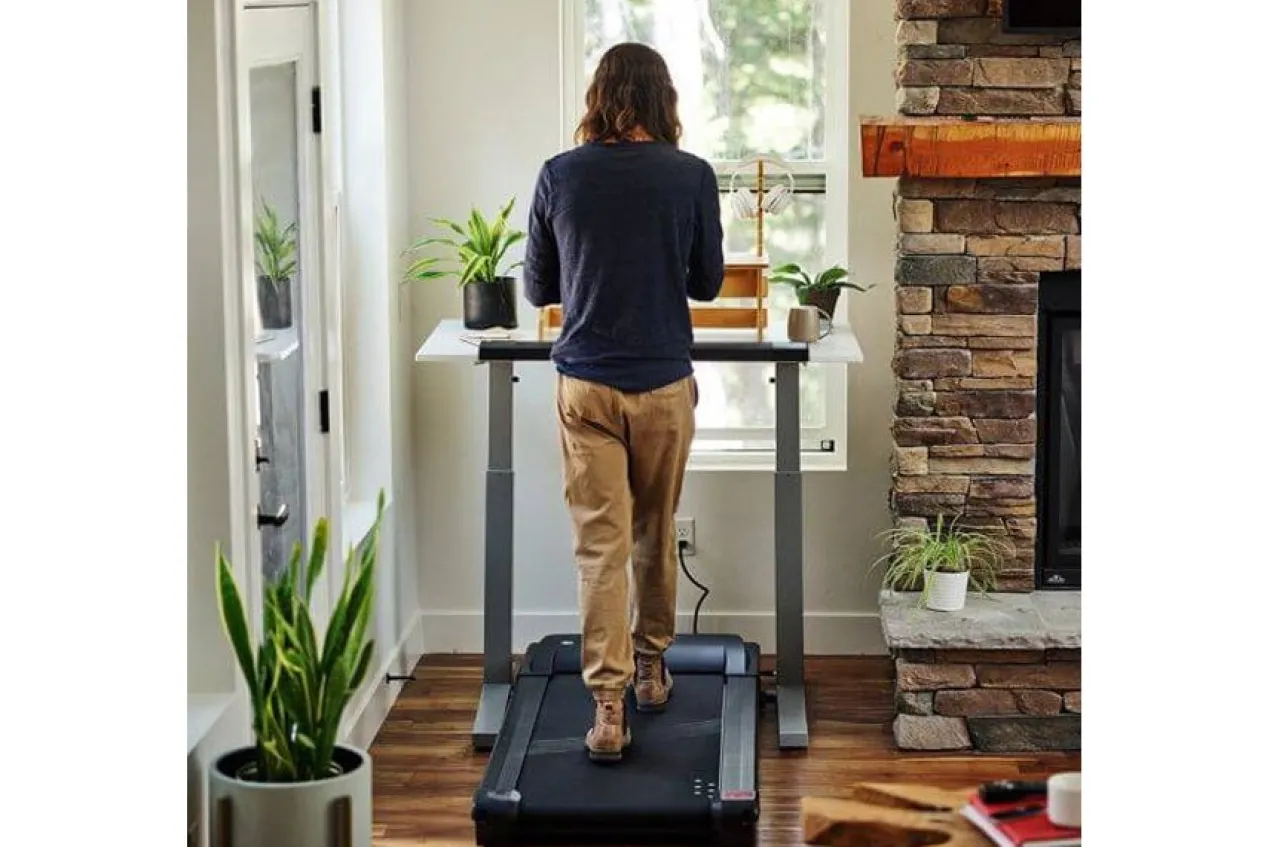 LifeSpan TR1200-Classic Treadmill Desk