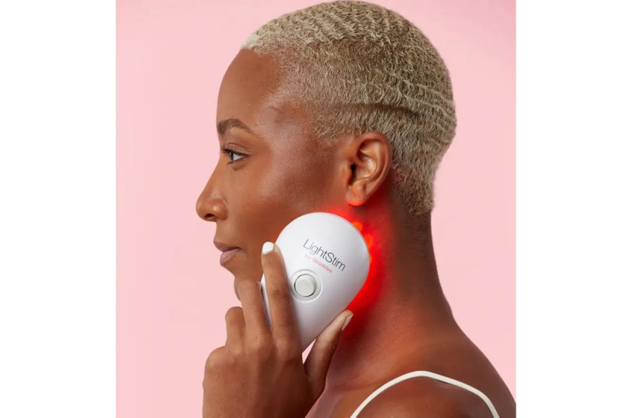 LightStim LED Light Therapy for Wrinkles