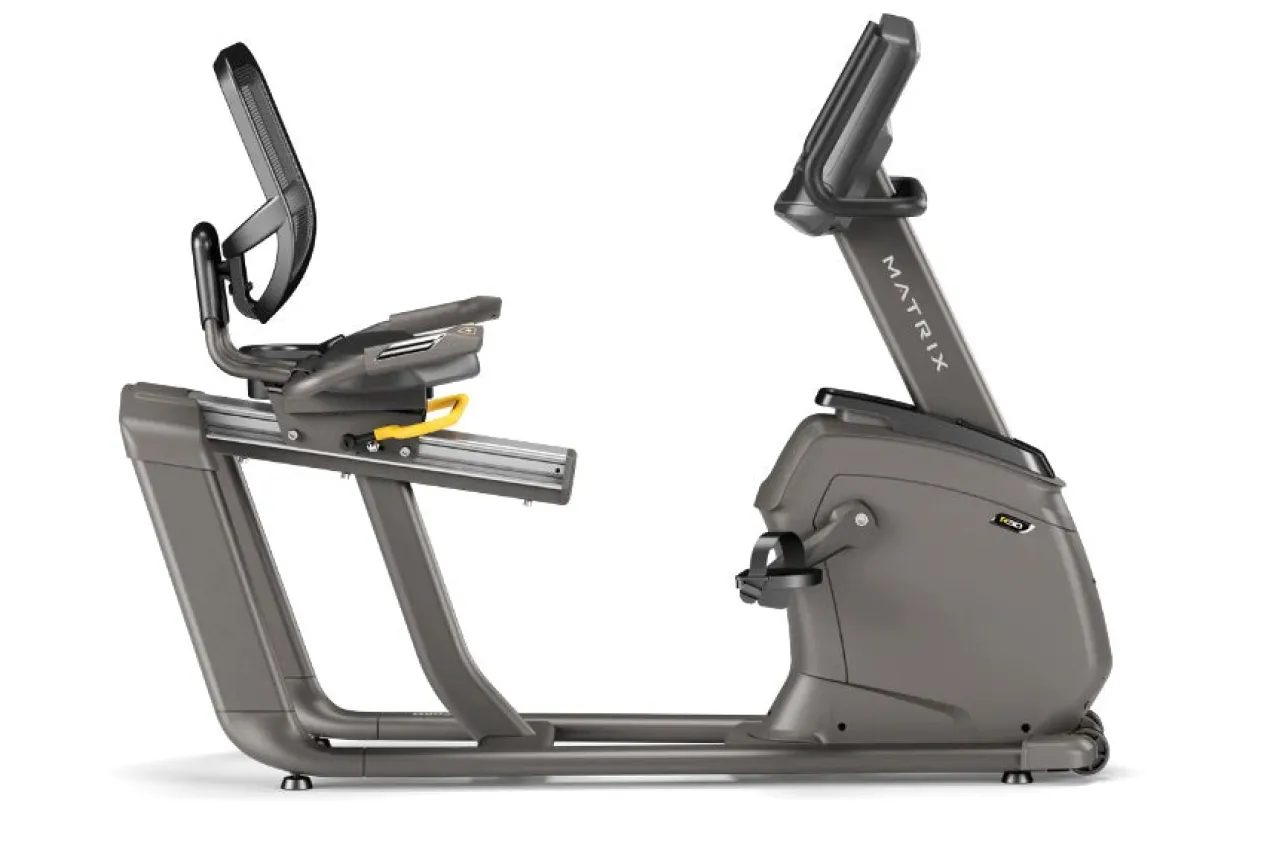 Matrix R30 Recumbent Exercise Bike (🧨JULY 4th SALE - Extra $100)