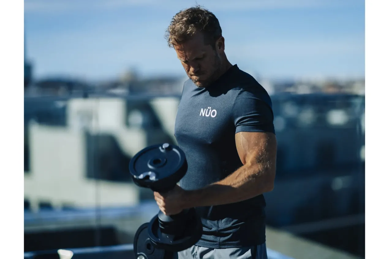 NÜOBELL 100lb Adjustable Dumbbells (Matte Black)