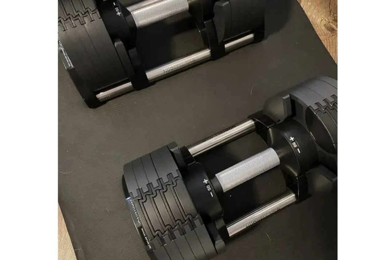 NÜOBELL 50lb Adjustable Dumbbells (Matte Black)