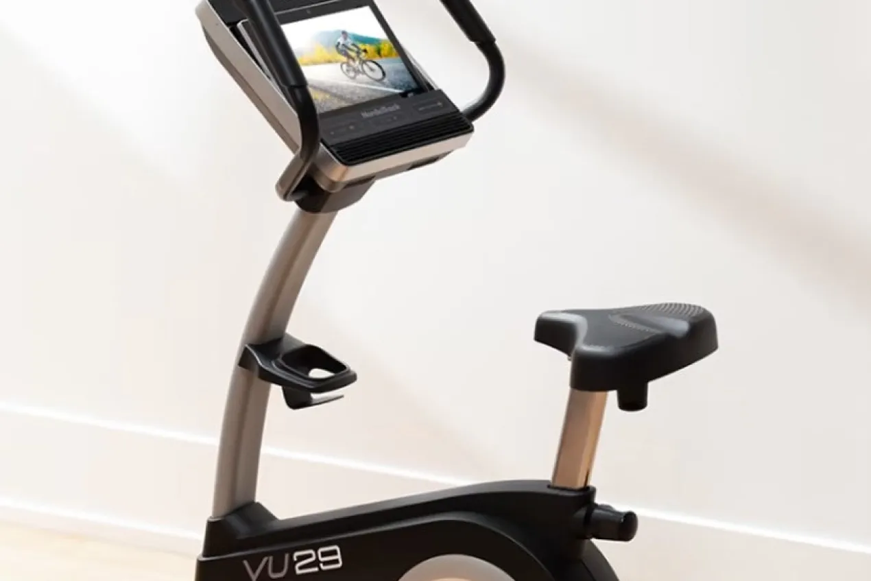 NordicTrack Commercial VU 29 Upright Exercise Bike (🏃IN-STORE SPECIAL)