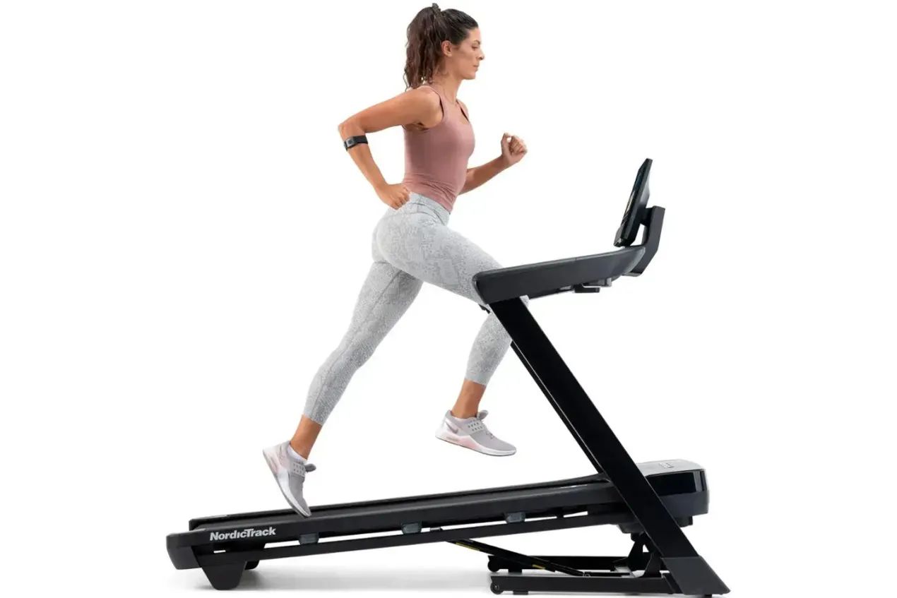 NordicTrack T-Series 10 Treadmill (🧨JULY 4th SALE)