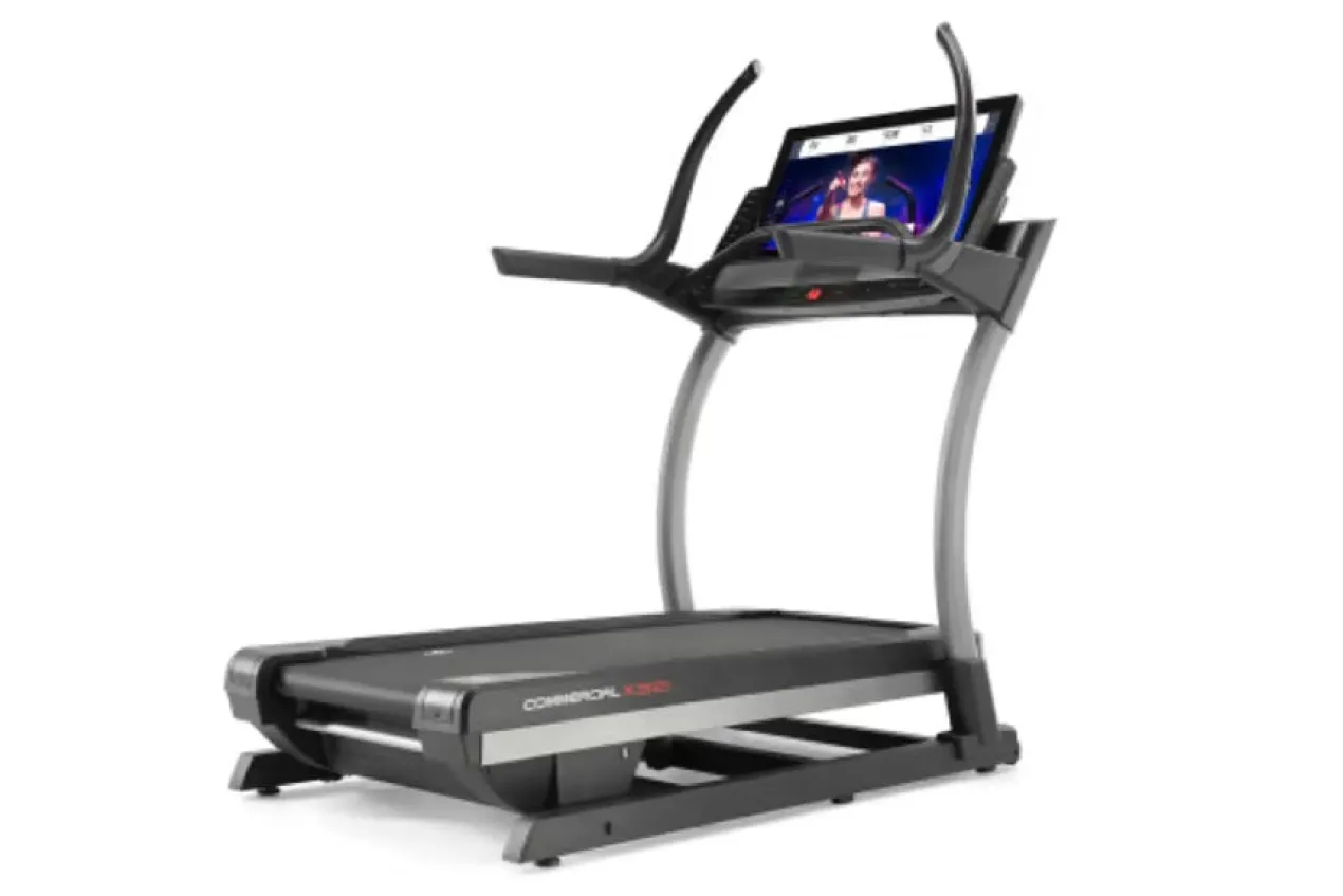 NordicTrack X32i Commercial Treadmill