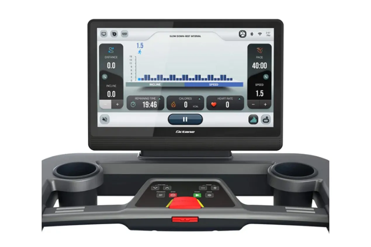 Octane OC220 Treadmill (🧨JULY 4th SALE)