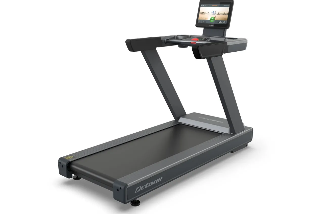Octane OC160 Treadmill (🧨JULY 4th SALE)