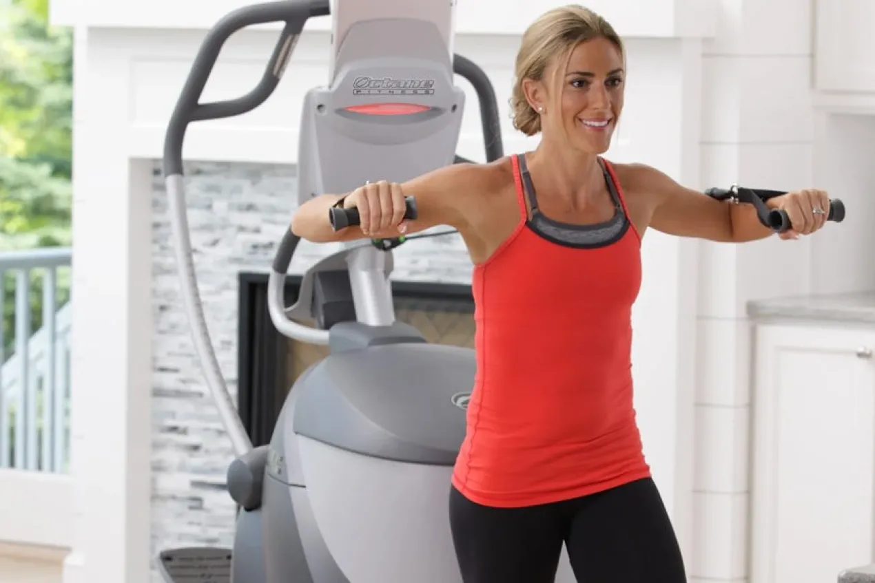 Octane Q47x Home Elliptical (🧨JULY 4th SALE)