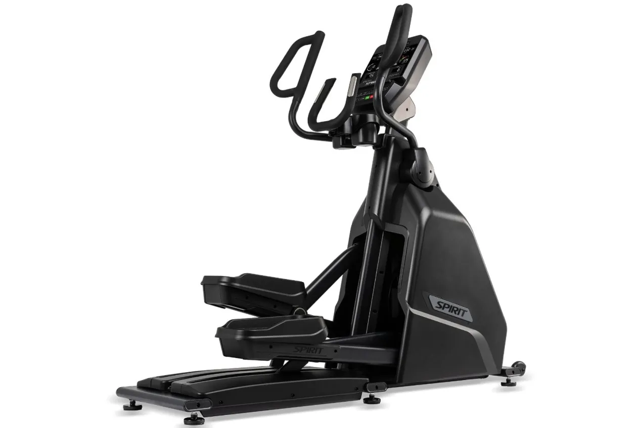 Spirit CE900 Elliptical (🧨JULY 4th SALE)
