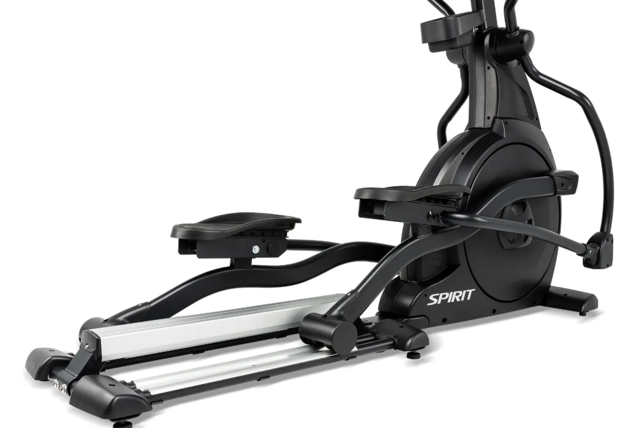 Spirit CE800ENT Elliptical