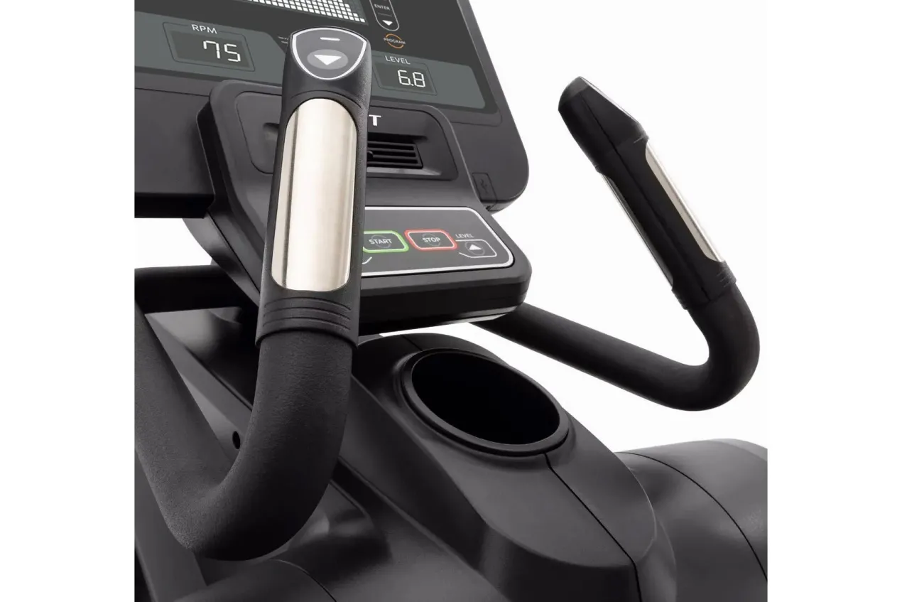 Spirit CES880 Suspension Elliptical (🧨JULY 4th SALE)