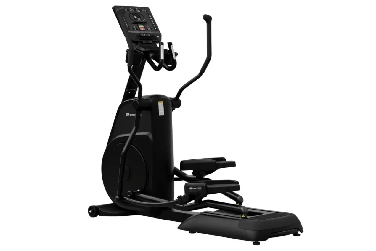 Star Trac 8CT Elliptical Cross Trainer (🧨JULY 4th SALE)