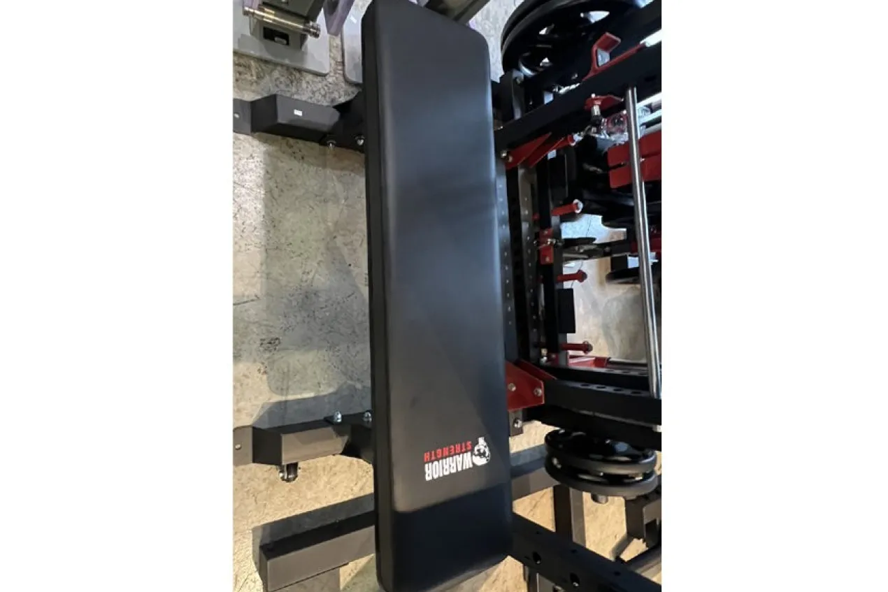 Warrior FB100 Flat Bench w/ Wheels (🏃IN-STORE SPECIAL- Extra 10%)