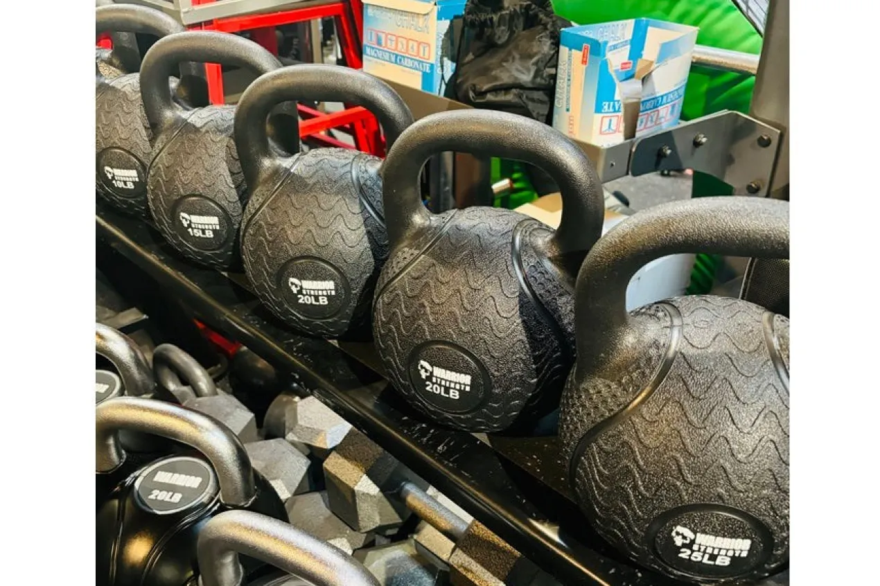 Warrior Rubber Kettlebells w/ Rubber Handle